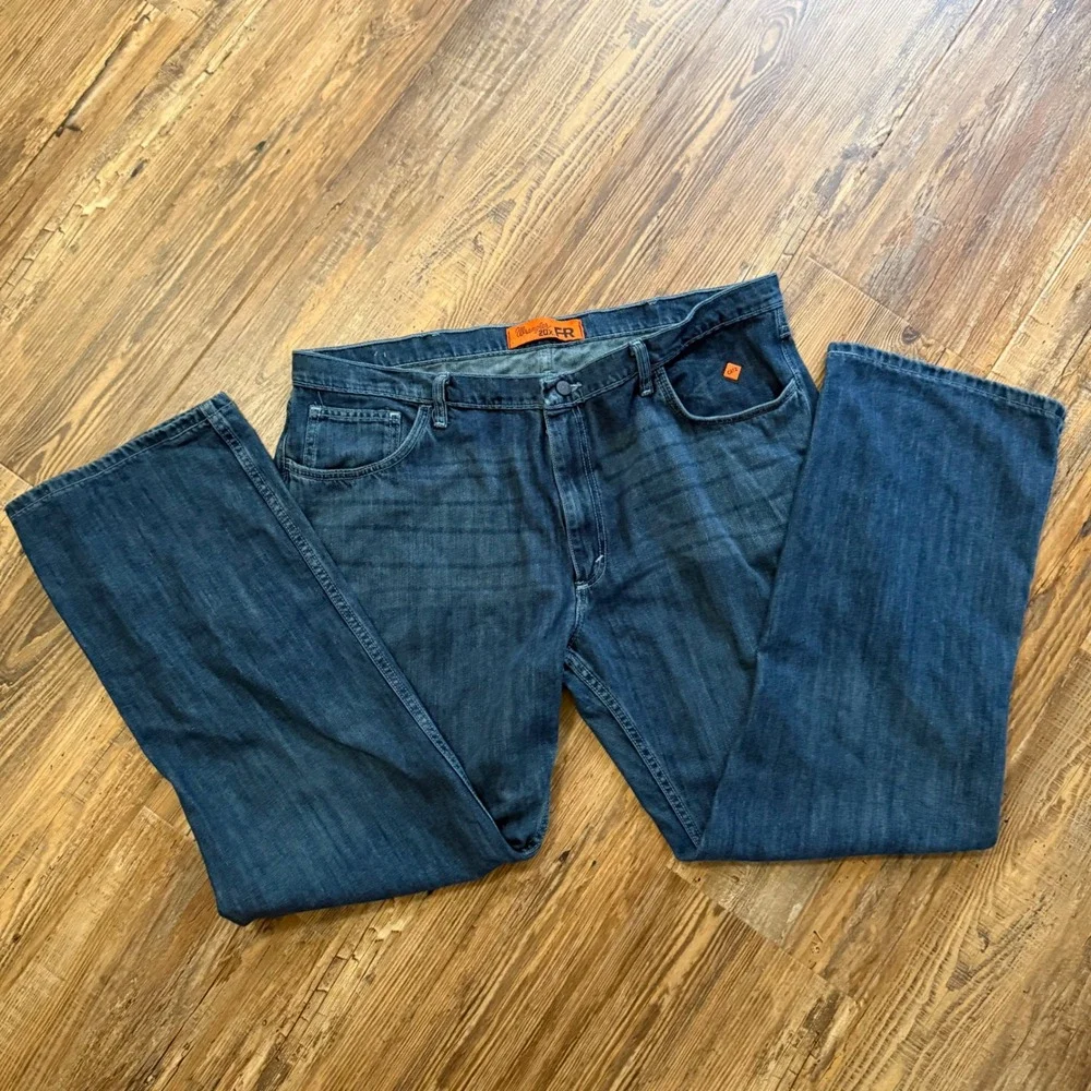 Wrangler 20X FR Jeans‎ Mens 42x32 Blue Flame Resistant Relaxed Fit Workwear